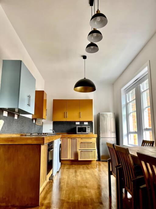 Charming City Townhouse Dublino Esterno foto