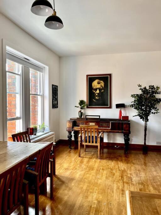 Charming City Townhouse Dublino Esterno foto